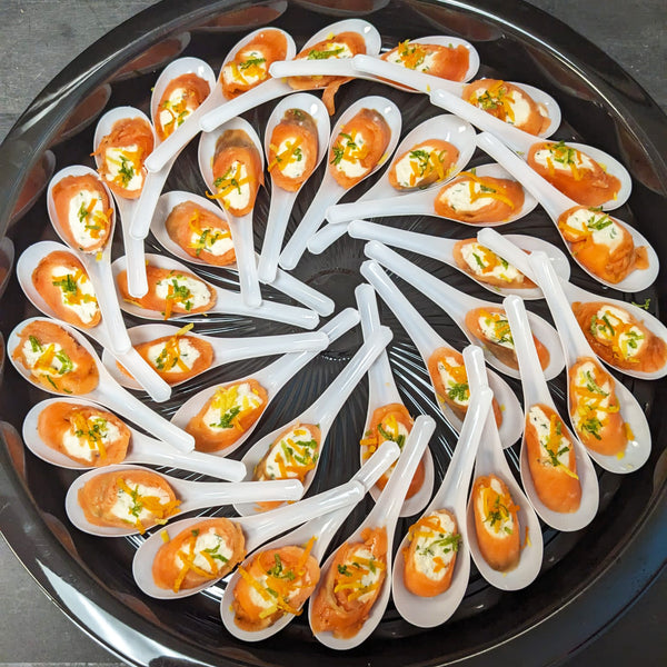 Cocktail froid 6 bouchées pour 10 personnes et + (21$/personne)
